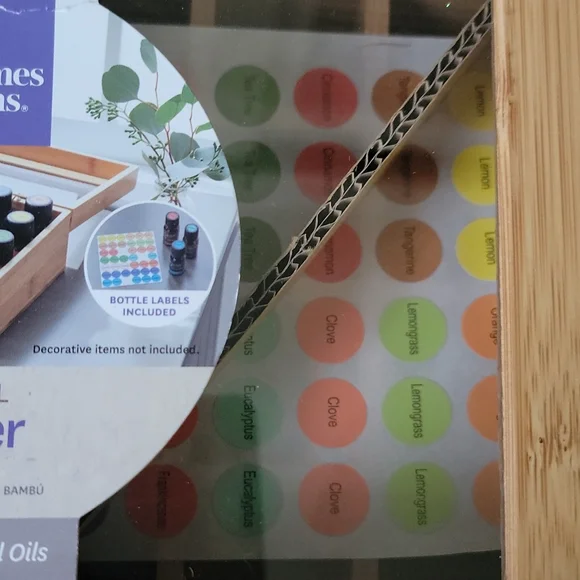 Better Homes & Gardens Essential Oil Organizer with Stickers - Picture 2 of 2